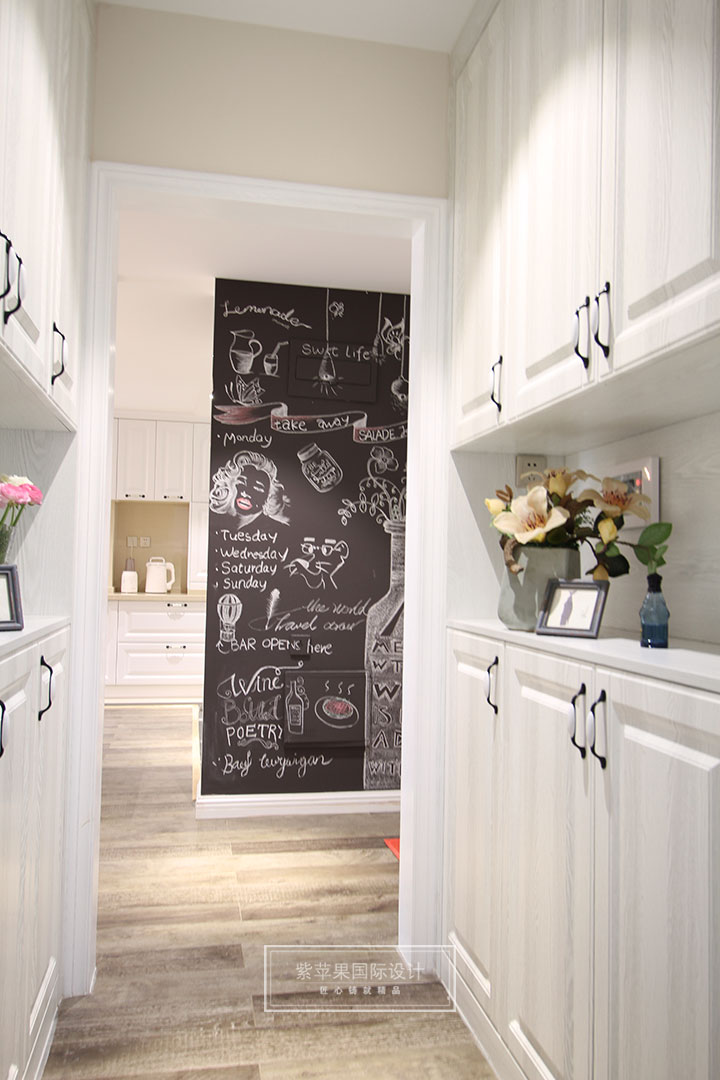 玄關(guān)實(shí)景效果圖