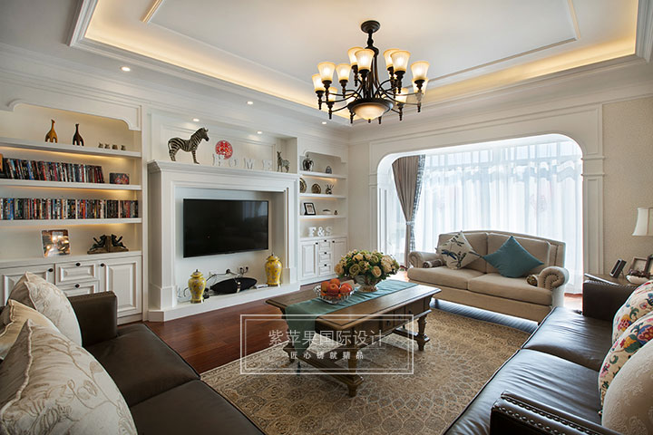 簡(jiǎn)美客廳電視背景墻