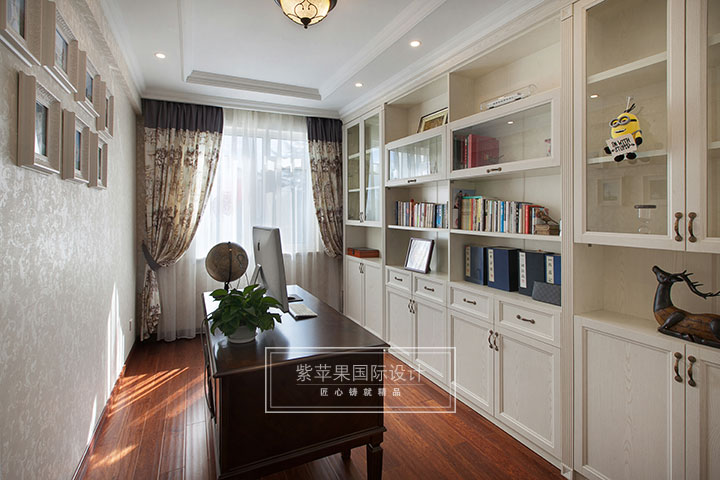 簡(jiǎn)美書房裝修實(shí)景