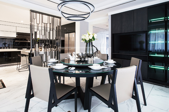 現(xiàn)代 現(xiàn)代