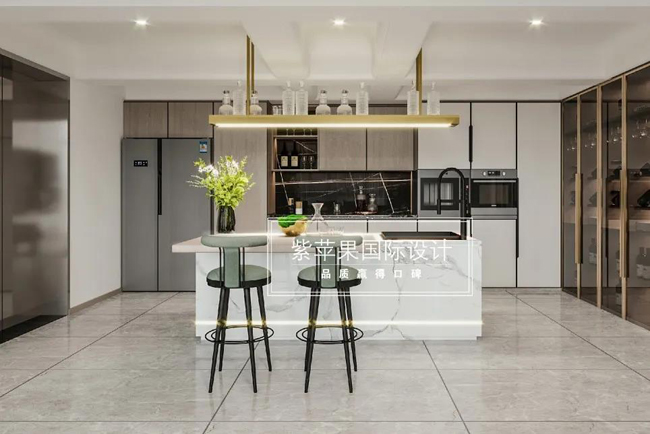 極簡輕奢 極簡輕奢